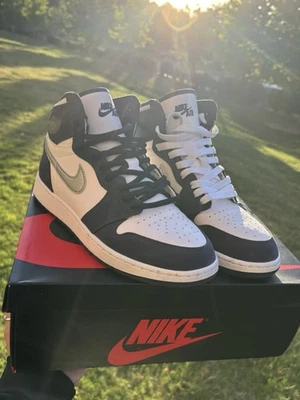 Air Jordan 1 Retro Alto OG GS Japón Azul Marino Medianoche Foto 1 de 4