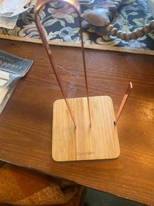 Toallero de papel con acabado de acero inoxidable Cuisinart con base de bambú macizo - Imagen 1 de 5