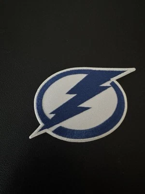 TAMPA BAY LIGHTENING NHL HOCKEY CLASSIC LOGO EMBROIDERED PATCH NEW 🏒🥅🏆 - Image 1 of 3