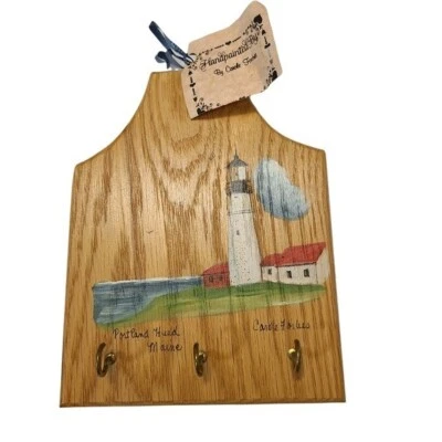 Handpainted Wooden Hanging Keyholder Plaque PORTLAND HEAD MAINE Lighthouse - Image 1 of 4