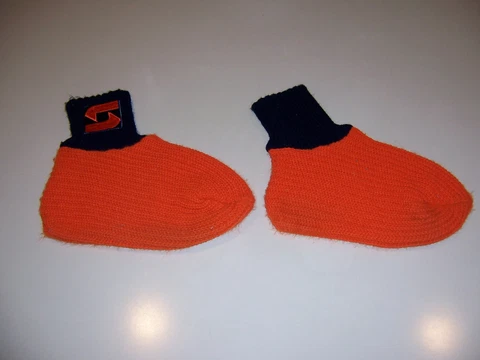 SYRACUSE UNIVERSITY UNISEX KNITTED SLIPPER SOCKS~ORANGE & NAVY~ONE SIZE~EX. CON! Cover
