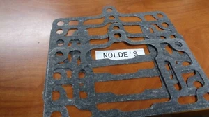 Ford B8QH-2895-A Mounting Gaskets 4PCS SK3195 DS138 B2 - Picture 1 of 3
