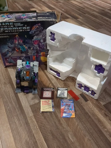 Transformers Trypticon G1 1986 Vintage Action Figure Hasbro In Box Cover