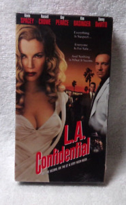 L.A. CONFIDENTIAL -, RUSSELL CROWE - KIM BASSINGER - VINTAGE VHS TAPE - NOS