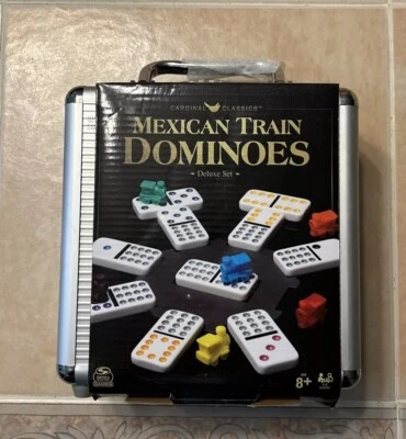 全新 Cardinal's 墨西哥火车多米诺骨牌套装 铝质手提箱 游戏 9 列火车 — 第 1/4 张图片