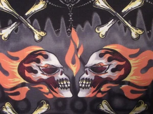 Sideout flaming skulls & cross bones tiki button-front Hawaiian shirt size LARGE - Picture 1 of 4