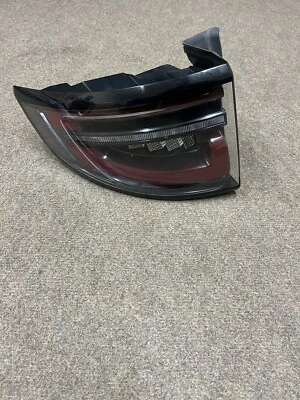 LAND ROVER DISCOVERY SPORT L550 LH BODYSIDE REAR LIGHT- LR128028 / LK72-13405-AC - Image 1 of 4