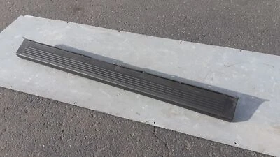 Dodge Ram Promaster 3500 2017-2021 parachoques trasero cubierta panel placa escalonada OEM Foto 1 de 4