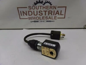 Parker 06F22C2140AAF4C05 110/120V 5/200PSI-Air 5/135PSI-Water/Oil Solenoid Valve - Picture 1 of 9