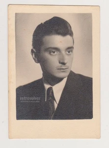 Hübscher junger Mann im Anzug Studio Portrait Vintage Foto Original Gay Int - Bild 1 von 1