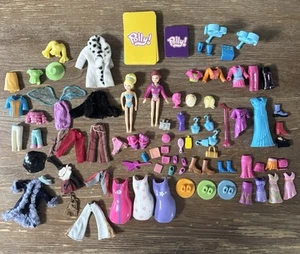 Polly Pocket Konvolut: Puppen Zubehör Kleidung Schuhe Gummi & Magnet & Karten - Bild 1 von 8