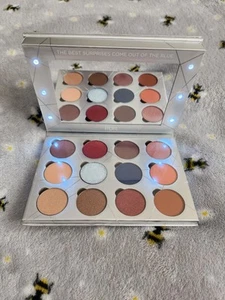 Rare PUR Out Of The Blue Light Up Vanity Eyeshadows Great For Palette Collectors - Picture 1 of 9