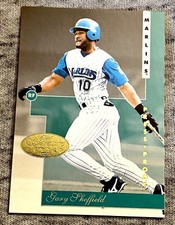 1996 Leaf Signature Series Gary Sheffield Press Proof Gold No.30