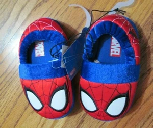 Marvel Comics SPIDER-MAN ~ Pantuflas de peluche ~ Niño pequeño Talla 7/8 ~ NUEVO con etiquetas - Imagen 1 de 1