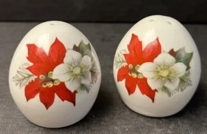 Vintage 1990's Christmas Egg Poinsettia S&P Salt & Pepper Shaker Set B37 - Picture 1 of 4