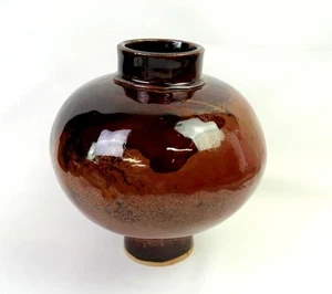 Ed Brannon Signed NW Art Pottery Tenmoku Glaze Bulbous Footed 8 1/4" Vase 1980 - Picture 1 of 10