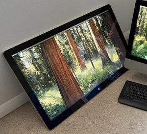 Apple Thunderbolt Display 27" A1407 Widescreen Monitor 2560x1440 No stand VESA - Picture 1 of 4