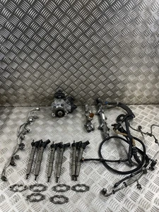 Audi Q5 8R 2011 3.0TDI 176KW Fuel injection System Set 059130277BE 059130755AH - Picture 1 of 20