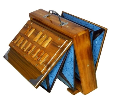 SHRUTI 盒 SURPETI 适用于 YOGA BHAJAN 440Hz 13 注 TEAK WOOD 15" X10" X 3 — 第 1/4 张图片