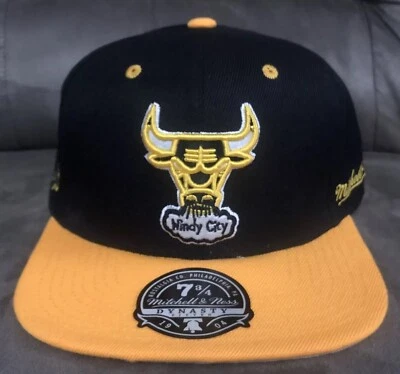 Mitchell & Ness Chicago Bulls Fitted Hat Men’s Size 7 3/4 HWC 20th Anniversary - Image 1 of 4