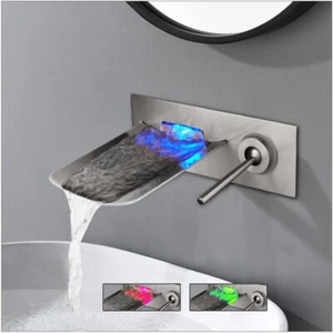 Grifo mezclador de picos de níquel cepillado lavabo LED cascada grifo montado en pared - Imagen 1 de 12