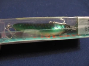 Vintage NIB NOS Yozuri Livebait Soft Body Fishing Lure Minnow Floating - Picture 1 of 5