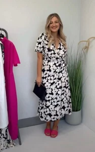 M&S Marks Spencer Floral Midi Wrap dress size 10 BNWT £39.50 - Picture 1 of 4
