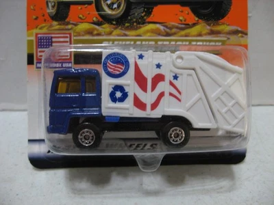 1999 Matchbox #35 Blue Cleveland Trash Truck Garbage Refuse - Image 1 of 4