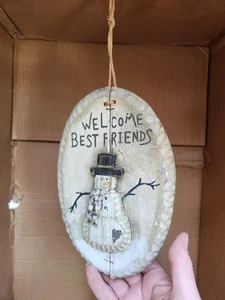 Winter Folk Art "Welcome Best Friend" decorative hanging plaque for door or wall - Picture 1 of 4