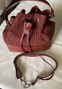 Vera Pelle Red Suede Woven LeatherShoulder Bucket Crossbody Bag Made In Italy - Picture 1 of 15