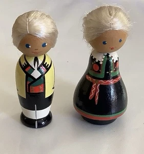 Norwegian Wooden Peg Doll Figurine Couple made in Norway Hand Made 3” Tall - Picture 1 of 6