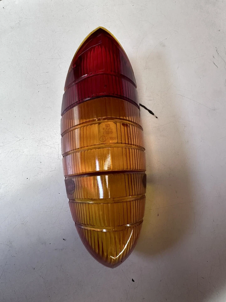 OPEL OLYMPIA, REKORD, KAPITAN 1953-1957 LENTE LUZ TRASERA Foto 1 de 4