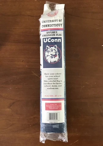 NCAA UConn Huskies 28"x44”  Appliqued Banner Flag LARGE NEW 1998 Vintage Champs Cover