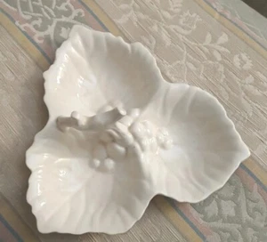 Antique Candy Dish Vintage Ivory White 3 Section Grape Leaves Stem Handle 1930s - Picture 1 of 9