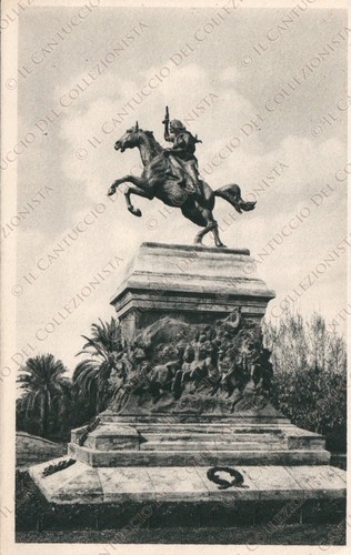 Foto 1 di 2