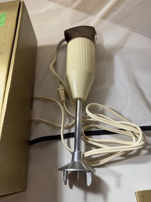 Varita mágica vintage Bamix 30 con caja original, accesorios y libro de recetas Foto 1 de 4