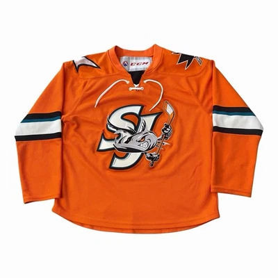 Camiseta CCM San Jose Barracuda Cosida Genuina Juvenil Pequeña RARA AHL Hecha en Canadá Foto 1 de 4