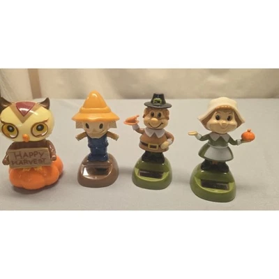 Solar Thanksgiving Bobbles Lot of 4 Scarecrow 2 Pilgrim  Cat - Image 1 of 4