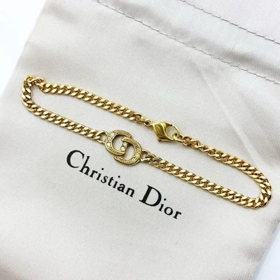 Pulseira Christian Dior Strass Kihei Corrente CD Logotipo Tom Dourado Do Japão - Imagem 1 de 4