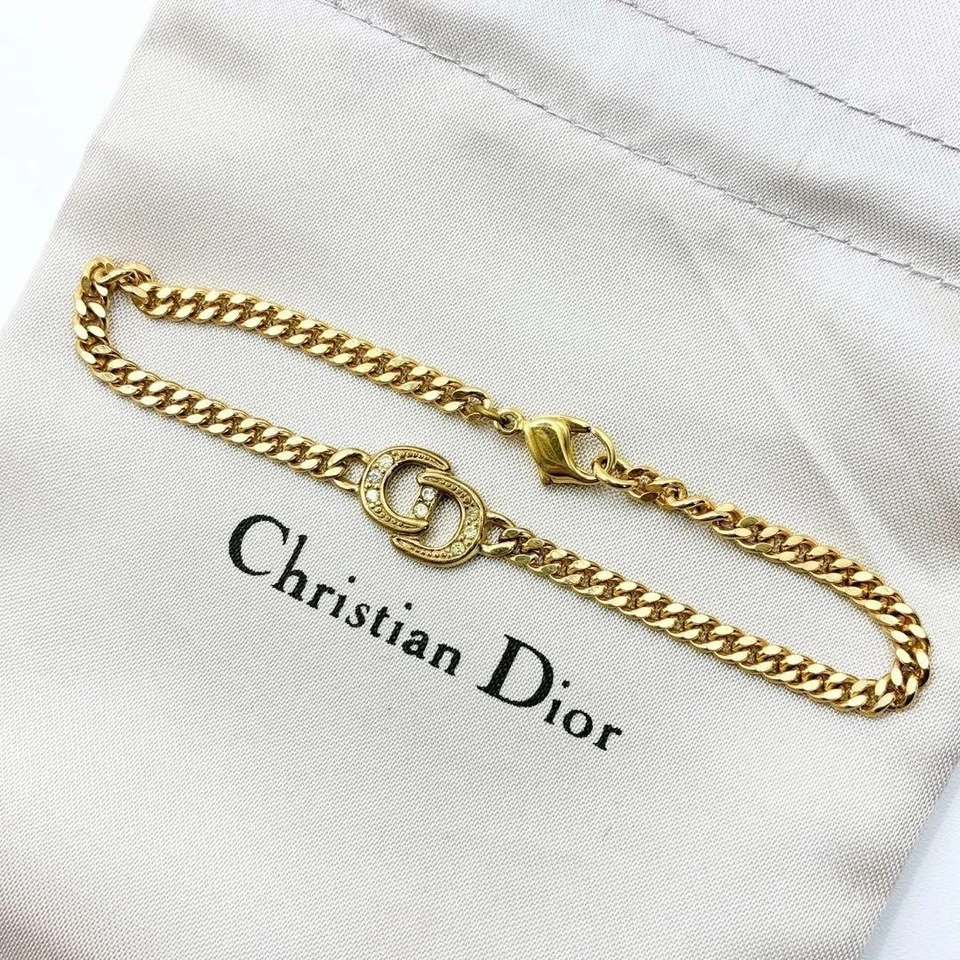 Pulsera Christian Dior Estrás Cadena Kihei CD Logo Tono Dorado De Japón Foto 1 de 4