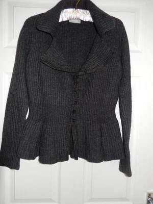 Wallis lambswool grey long sleeved buttoned up cardigan with peplum waist Size S - Image 1 of 4