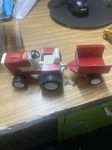 Vintage Toy  Tonka Lawn Tractor w Cart - Picture 1 of 3