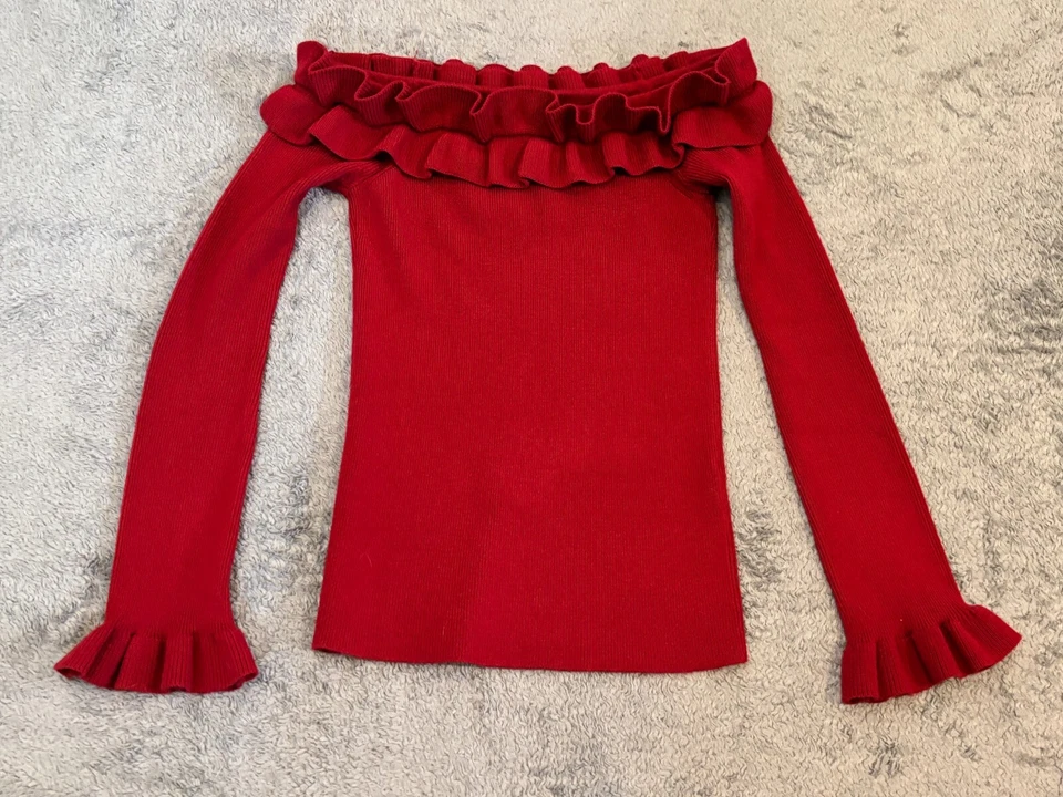 Suéter Casa Blanca Mercado Negro Para Mujer XS Cuello con Volantes Hombro Descubierto Cuello Barco Rojo Foto 1 de 4