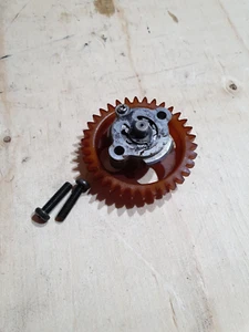 ♻️ Yamaha BW's 125 IE 4T Euro 3 (E3G3E) Engine Oil pump Assy ♻️ - Picture 1 of 7