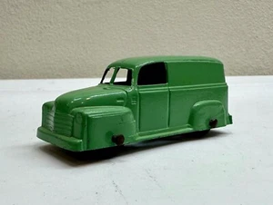 Vintage 1950's Tootsie Toy Chevy Delivery Panel Van, 4" Green - Picture 1 of 9