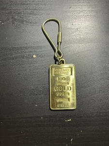Credit Banque 100g Good As Gold Gram Pure Brass Bar Vintage Keychain No. 873963 - Picture 1 of 2