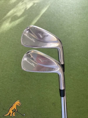 New Mizuno Pro 245 4-Iron, 5-Iron Set Dynamic Gold Mid 100g S300 Stiff Flex - Image 1 of 4