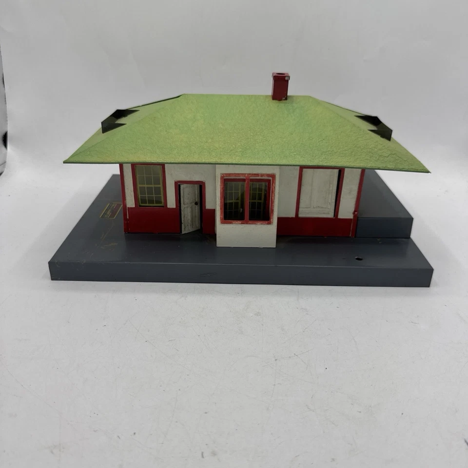 American Flyer 755 Talking Station Mystic Station -Untested -As Is - Image 1 of 4