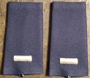 1 Pair (2pc) of USAF Air Force 1st LT Rank Large Epaulets *Never Worn* NOS blue - Picture 1 of 4