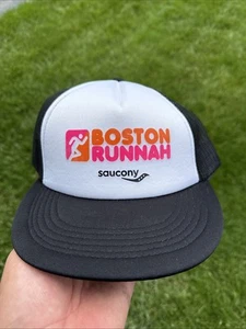 NEW SAUCONY BOSTON RUNNAH MARATHON MESH TRUCKER SNAPBACK HAT DUNKIN DONUTS FONT - Picture 1 of 10